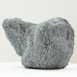 Antje Wygoda – o.T., 2024, Ton, 10 x 8 x 15 cm