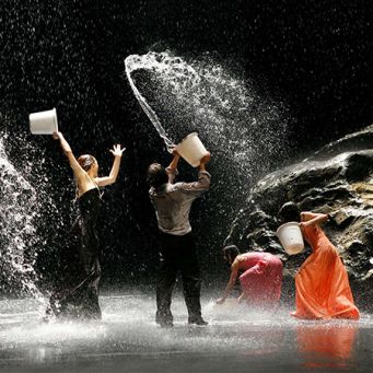 Tanztheater Wuppertal (Foto: Laurent Philippe)